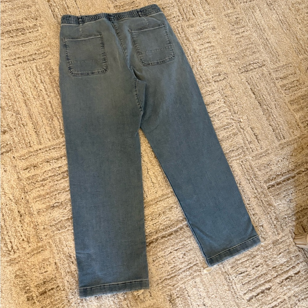 AE LOOSE PULL ON JEAN - Picture 5 of 6
